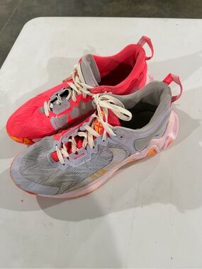 Nike Mens Basketball Shoes size 12